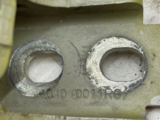 bontott RENAULT FLUENCE Jobb első Felső Zsanér