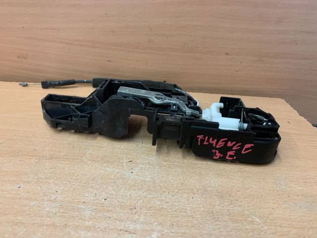 bontott RENAULT FLUENCE Jobb első Külső Kilincsfészek