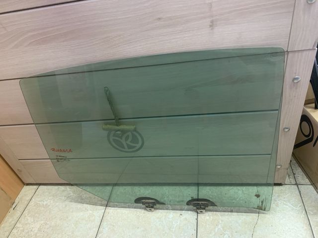 bontott RENAULT FLUENCE Jobb hátsó Ablak