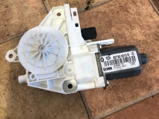 bontott RENAULT FLUENCE Jobb hátsó Ablakemelő Motor