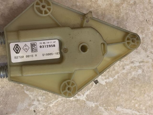 bontott RENAULT FLUENCE Jobb hátsó Ablakemelő Szerkezet (Mechanikus)