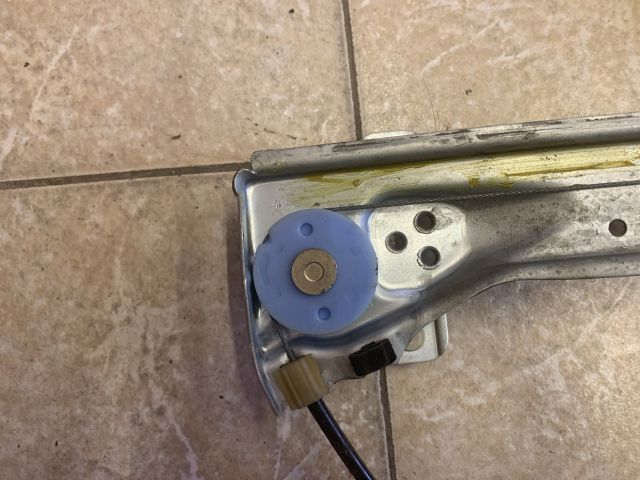 bontott RENAULT FLUENCE Jobb hátsó Ablakemelő Szerkezet (Mechanikus)