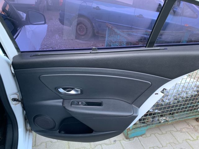 bontott RENAULT FLUENCE Jobb hátsó Ajtó Kárpit