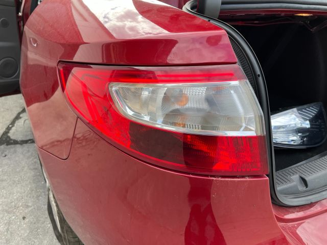 bontott RENAULT FLUENCE Jobb hátsó Ajtó (Üres lemez)