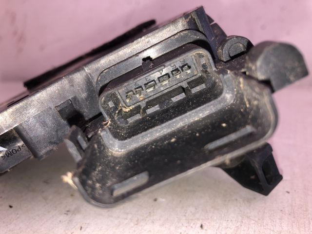 bontott RENAULT FLUENCE Jobb hátsó Ajtózár