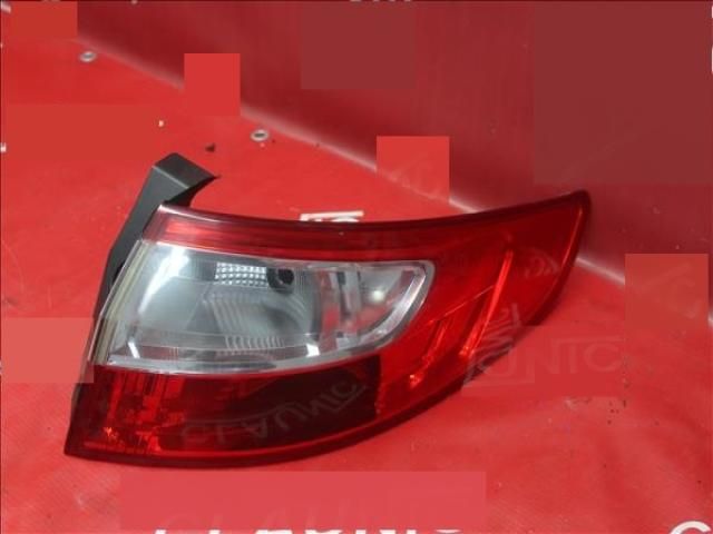 bontott RENAULT FLUENCE Jobb Hátsó Lámpa