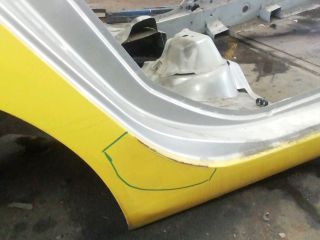 bontott RENAULT FLUENCE Jobb hátsó Negyed Karosszéria Csomag