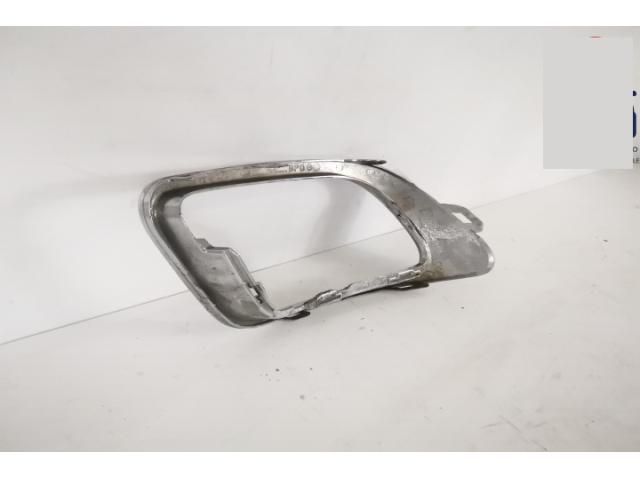 bontott RENAULT FLUENCE Jobb Ködlámpa Rács