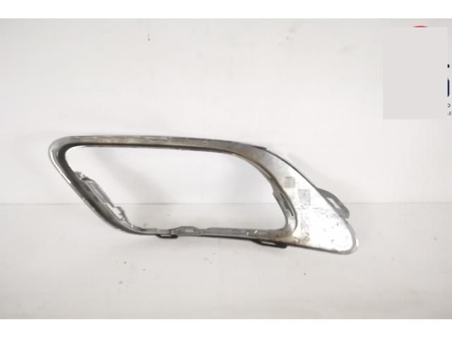 bontott RENAULT FLUENCE Jobb Ködlámpa Rács