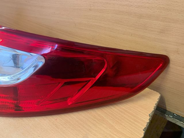 bontott RENAULT FLUENCE Jobb Külső Hátsó Lámpa