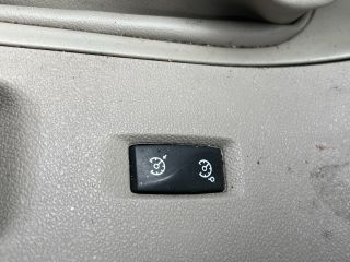 bontott RENAULT FLUENCE Jobb Műszerfal Oldalkárpit