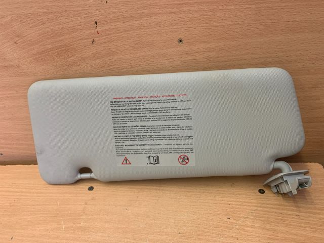 bontott RENAULT FLUENCE Jobb Napellenző