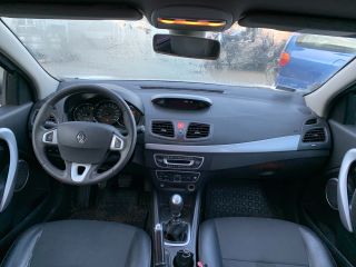 bontott RENAULT FLUENCE Kalaptartó