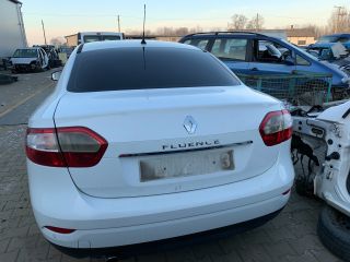 bontott RENAULT FLUENCE Kalaptartó