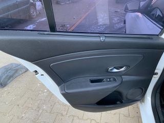 bontott RENAULT FLUENCE Kalaptartó