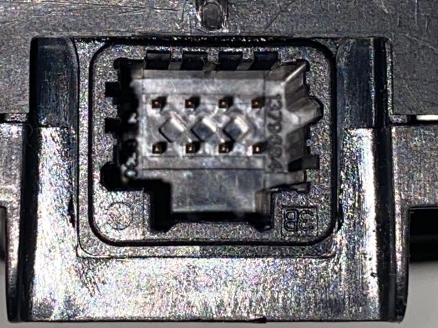 bontott RENAULT FLUENCE Kártyaolvasó