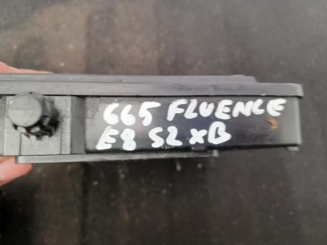 bontott RENAULT FLUENCE Komfort Elektronika