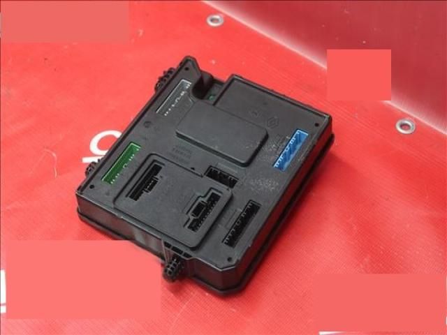 bontott RENAULT FLUENCE Komfort Elektronika