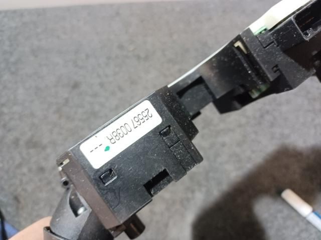 bontott RENAULT FLUENCE Komplett Kormánykapcsoló (Bajuszkapcsoló)