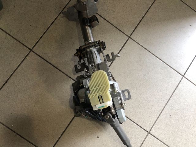 bontott RENAULT FLUENCE Kormányoszlop