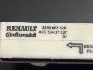 bontott RENAULT FLUENCE Kulcs Nélküli Nyitás Jeladó