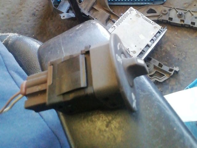 bontott RENAULT FLUENCE Légzsák Kapcsoló