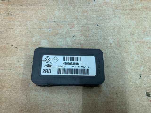 bontott RENAULT FLUENCE Menetstabilizátor