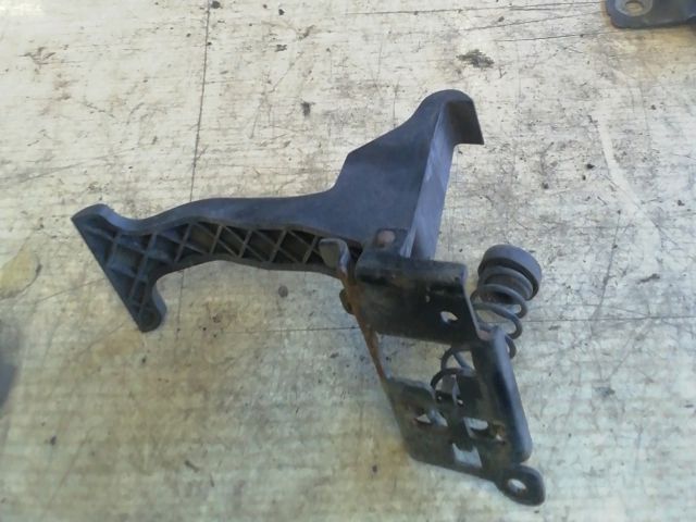 bontott RENAULT FLUENCE Motorháztető Biztonsági Kampó