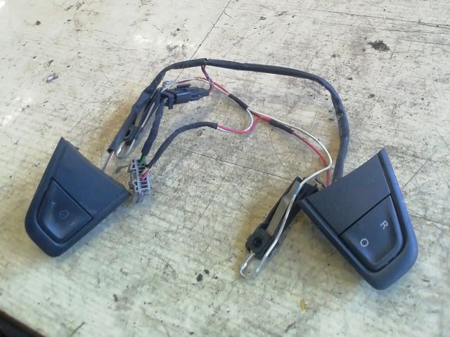 bontott RENAULT FLUENCE Multikormány Kapcsoló Pár