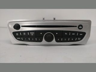 bontott RENAULT FLUENCE Rádió / CD