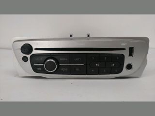 bontott RENAULT FLUENCE Rádió / CD