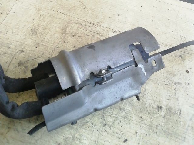 bontott RENAULT FLUENCE Üzemanyagszűrő Ház