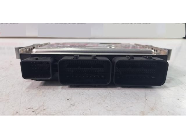 bontott RENAULT GRAND SCÉNIC Motorvezérlő