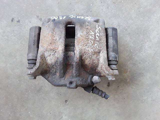 bontott RENAULT GRAND SCÉNIC Jobb első Féknyereg Munkahengerrel