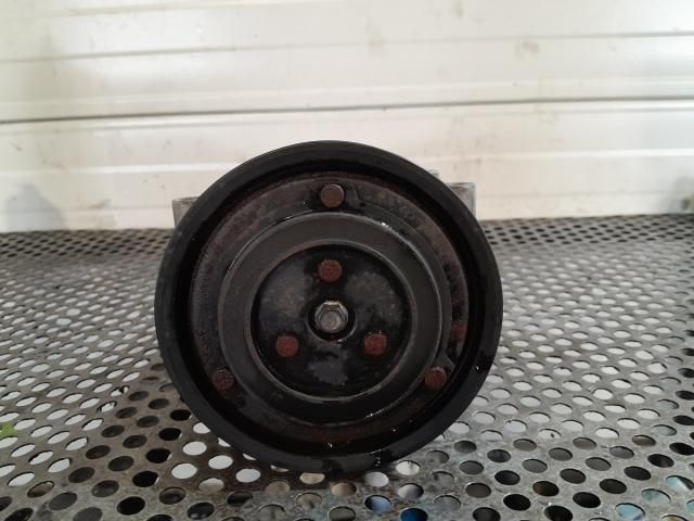 bontott RENAULT GRAND SCÉNIC Klímakompresszor