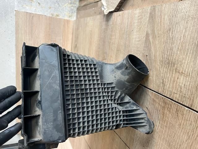 bontott RENAULT GRAND SCÉNIC Légszűrő Ház