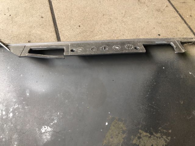 bontott RENAULT GRAND SCÉNIC Bal első Sárvédő