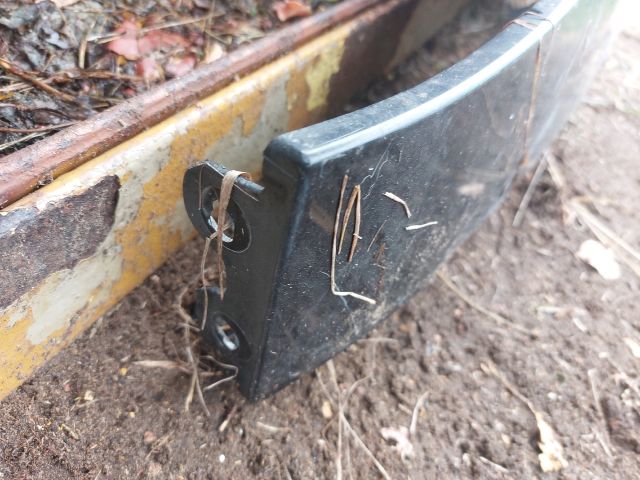 bontott RENAULT GRAND SCÉNIC Bal első Sárvédő