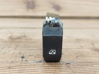 bontott RENAULT GRAND SCÉNIC Bal hátsó Ablakemelő Kapcsoló