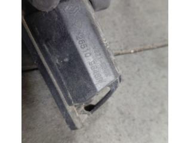 bontott RENAULT GRAND SCÉNIC Bal Rendszámtábla Világítás