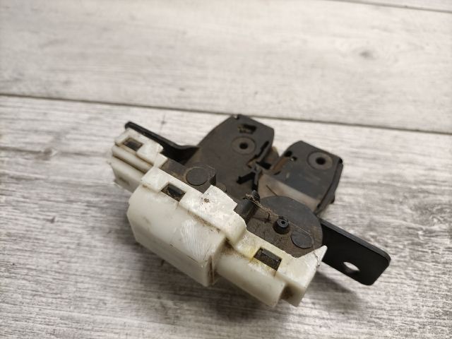 bontott RENAULT GRAND SCÉNIC Csomagtérajtó Zárszerkezet