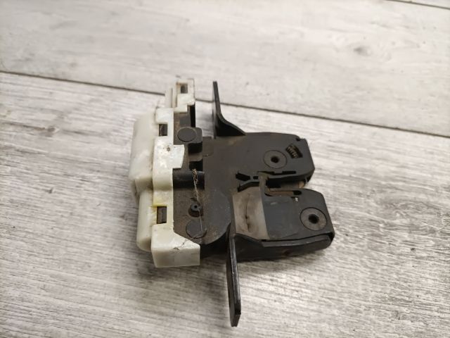 bontott RENAULT GRAND SCÉNIC Csomagtérajtó Zárszerkezet