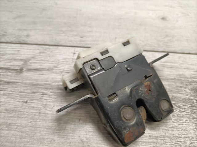 bontott RENAULT GRAND SCÉNIC Csomagtérajtó Zárszerkezet