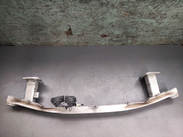 bontott RENAULT GRAND SCÉNIC Első Lökhárító Merevítő (Fém)