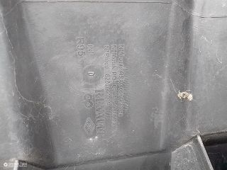 bontott RENAULT GRAND SCÉNIC Első Lökhárító (Részeivel)