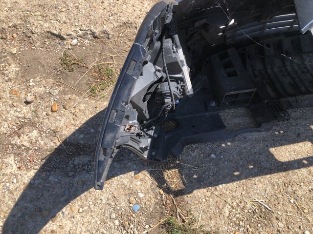 bontott RENAULT GRAND SCÉNIC Első Lökhárító (Részeivel)