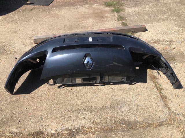 bontott RENAULT GRAND SCÉNIC Első Lökhárító (Részeivel)