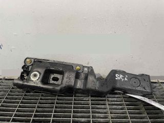 bontott RENAULT GRAND SCÉNIC Első Lökhárító Tartó Felső