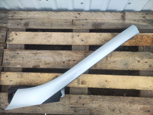 bontott RENAULT GRAND SCÉNIC Első Szélvédő Bal Díszléc