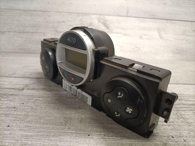 bontott RENAULT GRAND SCÉNIC Fűtéskapcsoló (digit klímás)